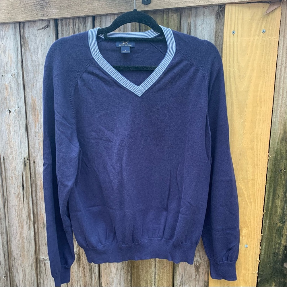 Brooks Brothers 346 sweater size large, navy blue